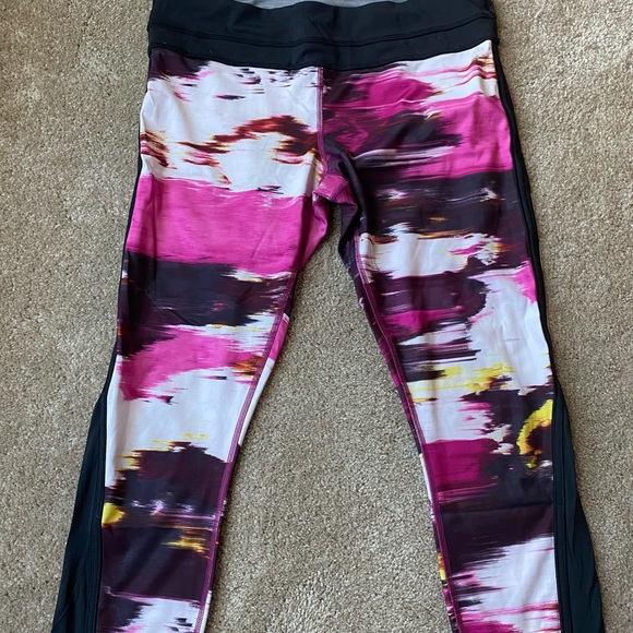 Berry Rumble Pace Tights - Picture 2 of 5